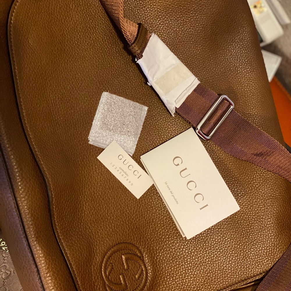 *Authentic* Gucci Brown Diaper Bag - Picture 7 of 14